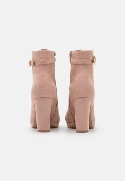Veterboots - Light Pink -Mode Dameskleding Winkel 091506f967424038ae8866e0ad7b37ee