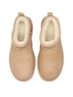 Ugg Classic Ultra Mini - Korte Laarzen - Sand 8 Ugg Classic Ultra Mini - Korte Laarzen - Sand -Mode Dameskleding Winkel 1826c32839c3473fa3bee377986c5b86