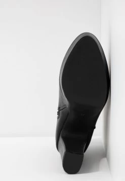 Anna Field Enkellaarsjes Met Hoge Hak - Black 13 Anna Field Enkellaarsjes Met Hoge Hak - Black -Mode Dameskleding Winkel 332781b121fb435ea8e45b02e32b8ac2