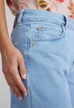 Mos Mosh Hailee Boyd - Bootcut Jeans - Light Blue 11 Mos Mosh Hailee Boyd - Bootcut Jeans - Light Blue -Mode Dameskleding Winkel 44a47930fe784f3897804fa7120ae52c