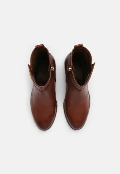 Tamaris Korte Laarzen - Maroon 12 Tamaris Korte Laarzen - Maroon -Mode Dameskleding Winkel 87996a5306034604bc70aa468bfd89e2