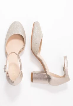 Anna Field Leather - Klassieke Pumps - Champagne 10 Anna Field Leather - Klassieke Pumps - Champagne -Mode Dameskleding Winkel 8f0f083976e54c17b3e2ffca3510a442