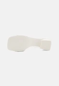 Call It Spring Vickie - Sandalen - White 10 Call It Spring Vickie - Sandalen - White -Mode Dameskleding Winkel 99b2037c520e4ef9958077820096fbd7