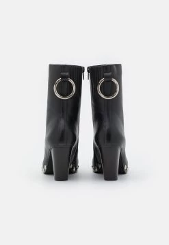 Jeffrey Campbell Walton - Cowboy-/Bikerlaarsjes - Black 9 Jeffrey Campbell Walton - Cowboy-/Bikerlaarsjes - Black -Mode Dameskleding Winkel aebb7b10213a42b4a61be4a54f09a0f6
