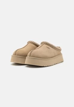 Ugg Tazz - Pantoffels - Mustard Seed 8 Ugg Tazz - Pantoffels - Mustard Seed -Mode Dameskleding Winkel caf80238949643359e76e113aea53164